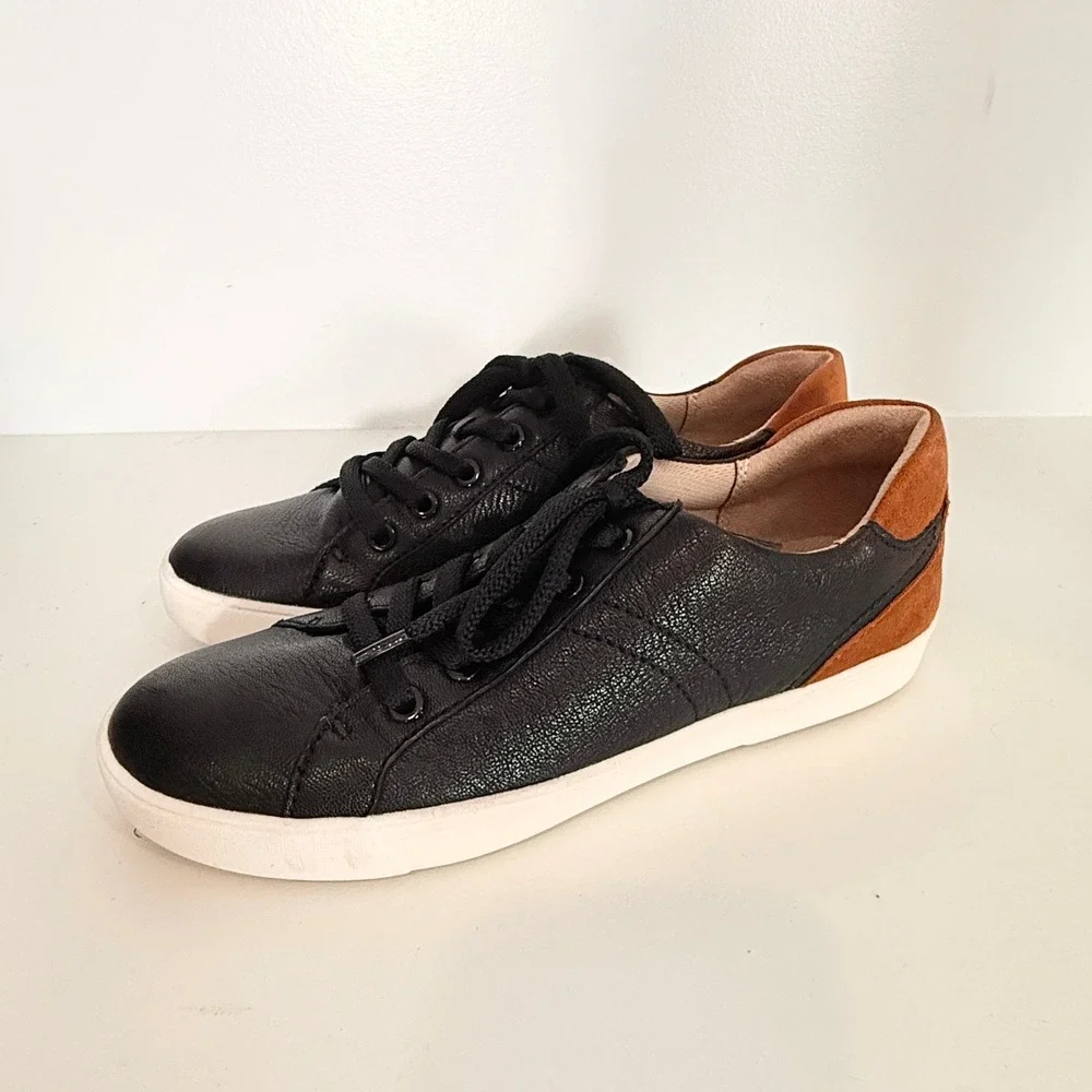 Naturalizer Morrison Sneakers Womens 8M Black Leather Walking Minimalist NWT